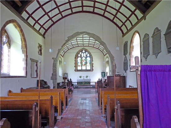St David, Glascwm interior