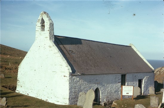 Holy Cross Church, Mwnt